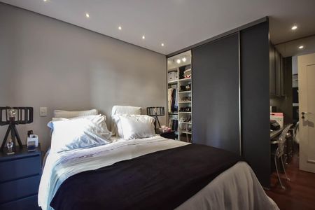 Apartamento à venda com 129m², 3 quartos e 3 vagas Apartamento à venda com 129m², 3 quartos e 3 vagasSuíte 3