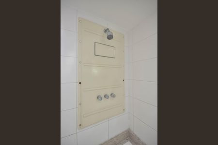 Apartamento à venda com 129m², 3 quartos e 3 vagas Apartamento à venda com 129m², 3 quartos e 3 vagasChuveiro do banheiro da Suíte 3