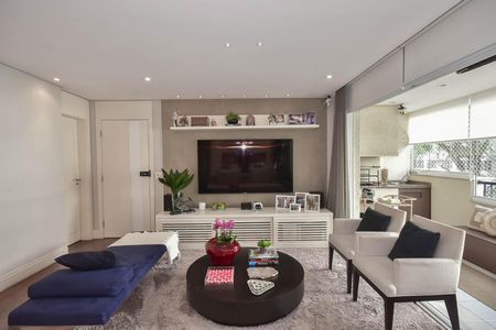 Apartamento à venda com 129m², 3 quartos e 3 vagas Apartamento à venda com 129m², 3 quartos e 3 vagasSala