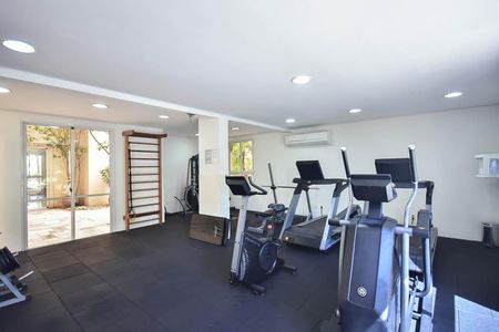 Apartamento à venda com 129m², 3 quartos e 3 vagas Apartamento à venda com 129m², 3 quartos e 3 vagasAcademia