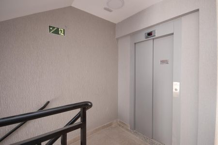 Apartamento à venda com 45m², 2 quartos e 1 vagaÁrea comum