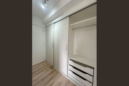 Apartamento à venda com 130m², 3 quartos e 2 vagasCloset Suíte