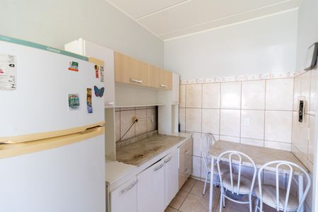 Apartamento à venda com 52m², 2 quartos e sem vaga Apartamento à venda com 52m², 2 quartos e sem vagaCozinha e Área de Serviço
