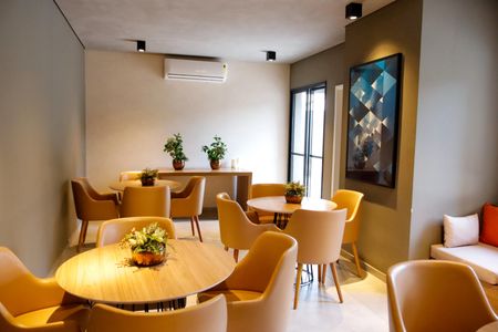 Apartamento à venda com 74m², 1 quarto e 2 vagas Apartamento à venda com 74m², 1 quarto e 2 vagasÁrea comum - Salão de festas