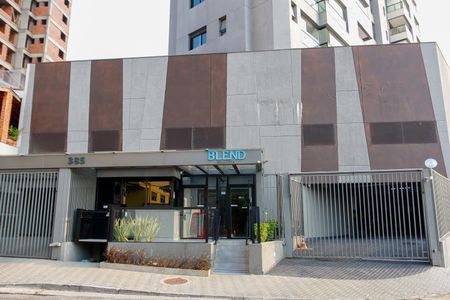 Apartamento à venda com 74m², 1 quarto e 2 vagas Apartamento à venda com 74m², 1 quarto e 2 vagasFachada