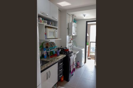 Apartamento à venda com 74m², 1 quarto e 2 vagas Apartamento à venda com 74m², 1 quarto e 2 vagasCozinha