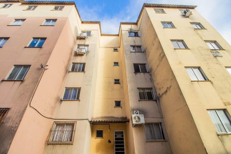 Apartamento à venda com 56m², 2 quartos e 1 vaga Apartamento à venda com 56m², 2 quartos e 1 vagaFachada