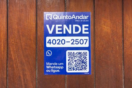 Casa à venda com 370m², 7 quartos e 4 vagas Casa à venda com 370m², 7 quartos e 4 vagasPMSW-688