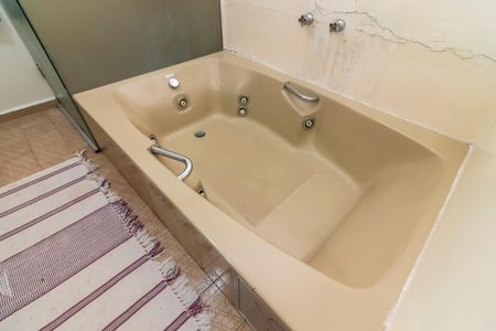 Casa à venda com 370m², 7 quartos e 4 vagas Casa à venda com 370m², 7 quartos e 4 vagasBanheiro da Suíte