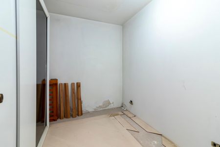 Casa à venda com 370m², 7 quartos e 4 vagas Casa à venda com 370m², 7 quartos e 4 vagasSuíte