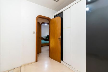 Casa à venda com 370m², 7 quartos e 4 vagas Casa à venda com 370m², 7 quartos e 4 vagasSuíte