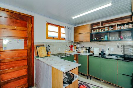 Casa à venda com 78m², 2 quartos e 1 vagaCozinha e Área de Serviço