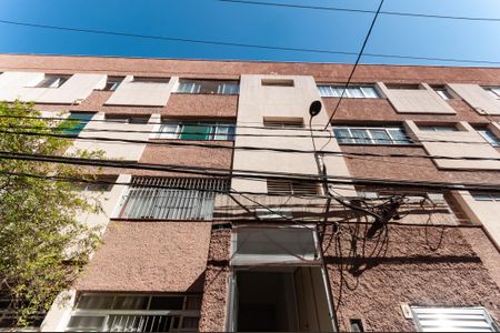 Apartamento à venda com 74m², 2 quartos e 1 vaga Apartamento à venda com 74m², 2 quartos e 1 vagaFachada