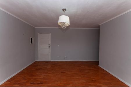Apartamento à venda com 74m², 2 quartos e 1 vaga Apartamento à venda com 74m², 2 quartos e 1 vagaSala