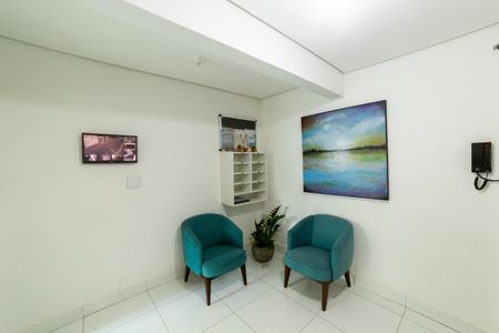 Apartamento à venda com 165m², 3 quartos e 2 vagas Apartamento à venda com 165m², 3 quartos e 2 vagasHall de entrada