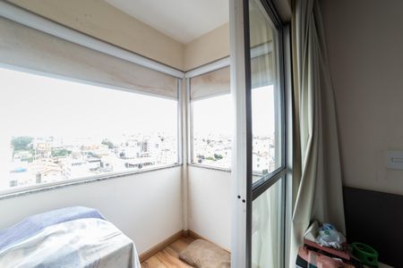 Apartamento à venda com 165m², 3 quartos e 2 vagas Apartamento à venda com 165m², 3 quartos e 2 vagasVaranda da Suíte