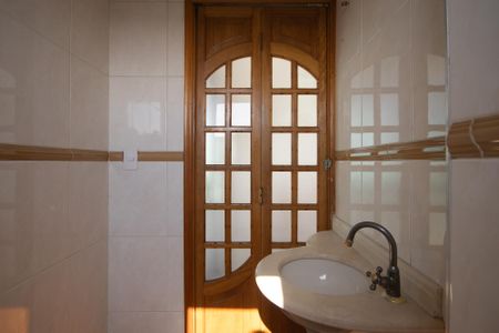 Apartamento à venda com 220m², 3 quartos e 4 vagasBanheiro 3