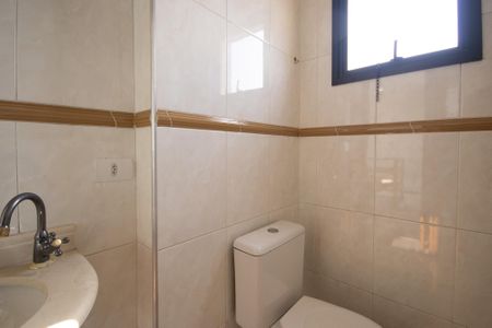 Apartamento à venda com 220m², 3 quartos e 4 vagasBanheiro 3