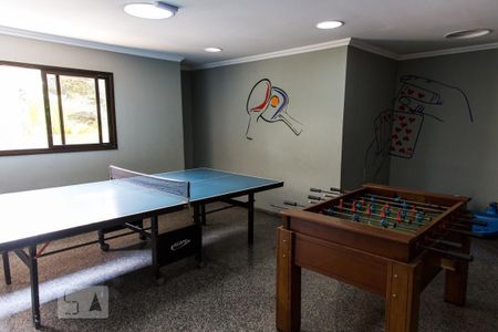 Apartamento à venda com 220m², 3 quartos e 4 vagasÁrea comum - Salão de festas