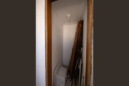 Apartamento à venda com 220m², 3 quartos e 4 vagasDespensa