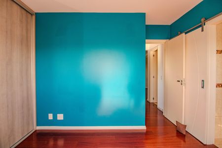 Apartamento à venda com 57m², 2 quartos e 1 vaga Apartamento à venda com 57m², 2 quartos e 1 vagaSuíte