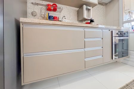 Apartamento para alugar com 72m², 2 quartos e 1 vaga Apartamento para alugar com 72m², 2 quartos e 1 vagaCozinha - Armários