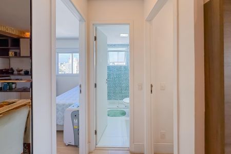 Apartamento para alugar com 72m², 2 quartos e 1 vaga Apartamento para alugar com 72m², 2 quartos e 1 vagaCorredor