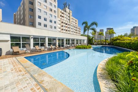 Apartamento para alugar com 72m², 2 quartos e 1 vaga Apartamento para alugar com 72m², 2 quartos e 1 vagaPiscina