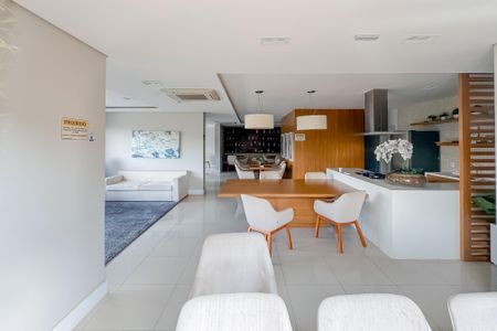 Apartamento para alugar com 72m², 2 quartos e 1 vaga Apartamento para alugar com 72m², 2 quartos e 1 vagaEspaço Gourmet