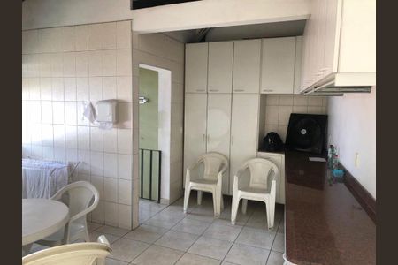 Casa à venda com 470m², 3 quartos e 6 vagas