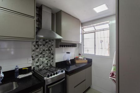 Apartamento à venda com 69m², 3 quartos e 2 vagas Apartamento à venda com 69m², 3 quartos e 2 vagasCozinha