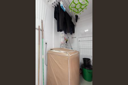 Apartamento à venda com 69m², 3 quartos e 2 vagas Apartamento à venda com 69m², 3 quartos e 2 vagasÁrea de Serviço