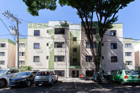Apartamento à venda com 69m², 3 quartos e 2 vagas Apartamento à venda com 69m², 3 quartos e 2 vagasFachada do bloco