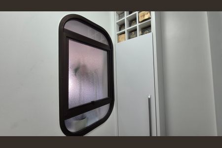 Apartamento à venda com 135m², 3 quartos e 3 vagas Apartamento à venda com 135m², 3 quartos e 3 vagasDespensa