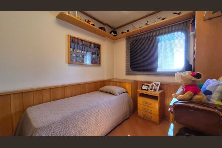 Apartamento à venda com 135m², 3 quartos e 3 vagas Apartamento à venda com 135m², 3 quartos e 3 vagasQuarto 2