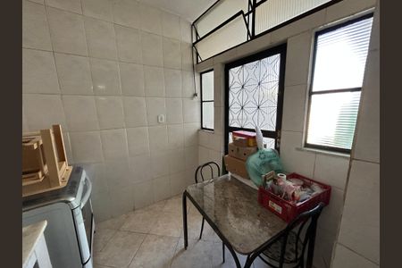 Casa à venda com 350m², 4 quartos e 4 vagasEdícula