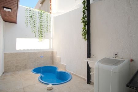 Apartamento para alugar com 45m², 2 quartos e sem vagaQuintal