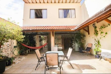 Casa à venda com 230m², 3 quartos e 3 vagasFoto 11