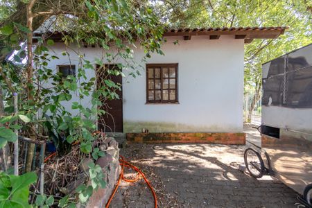 Casa à venda com 48m², 1 quarto e 1 vaga Casa à venda com 48m², 1 quarto e 1 vagaQuintal