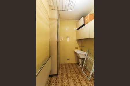 Apartamento à venda com 83m², 3 quartos e 1 vagaÁrea de Serviço