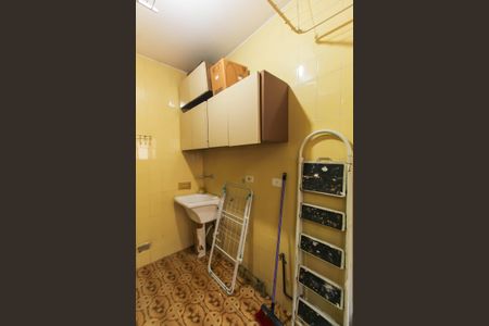 Apartamento à venda com 83m², 3 quartos e 1 vagaÁrea de Serviço