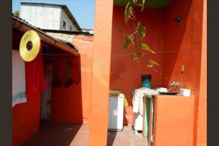 Casa à venda com 176m², 2 quartos e sem vaga