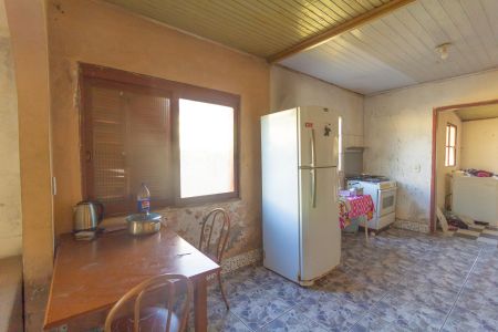 Casa à venda com 50m², 2 quartos e 4 vagas Casa à venda com 50m², 2 quartos e 4 vagasCozinha