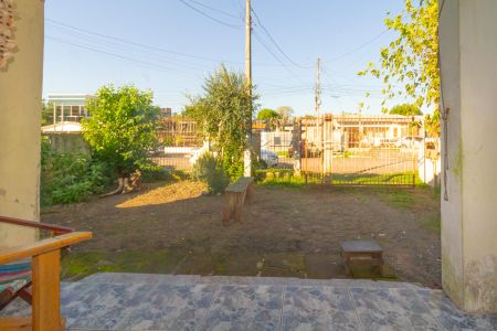 Casa à venda com 50m², 2 quartos e 4 vagas Casa à venda com 50m², 2 quartos e 4 vagasVista da Sala