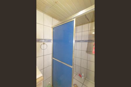 Casa à venda com 50m², 2 quartos e 4 vagas Casa à venda com 50m², 2 quartos e 4 vagasBanheiro