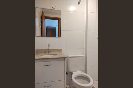 Casa de condomínio à venda com 80m², 2 quartos e 1 vagaBanheiro da Suíte 2