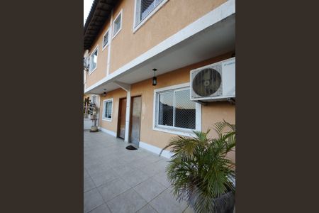 Casa de condomínio à venda com 80m², 2 quartos e 1 vagaFachada da Casa