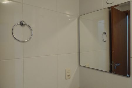 Casa de condomínio à venda com 80m², 2 quartos e 1 vagaBanheiro da Suíte 2