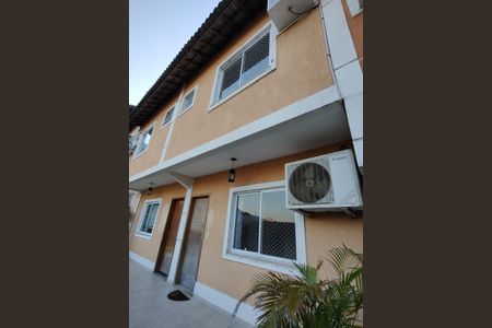 Casa de condomínio à venda com 80m², 2 quartos e 1 vagaFachada da Casa