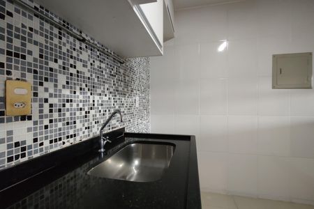 Casa de condomínio à venda com 80m², 2 quartos e 1 vagaCozinha - Armários